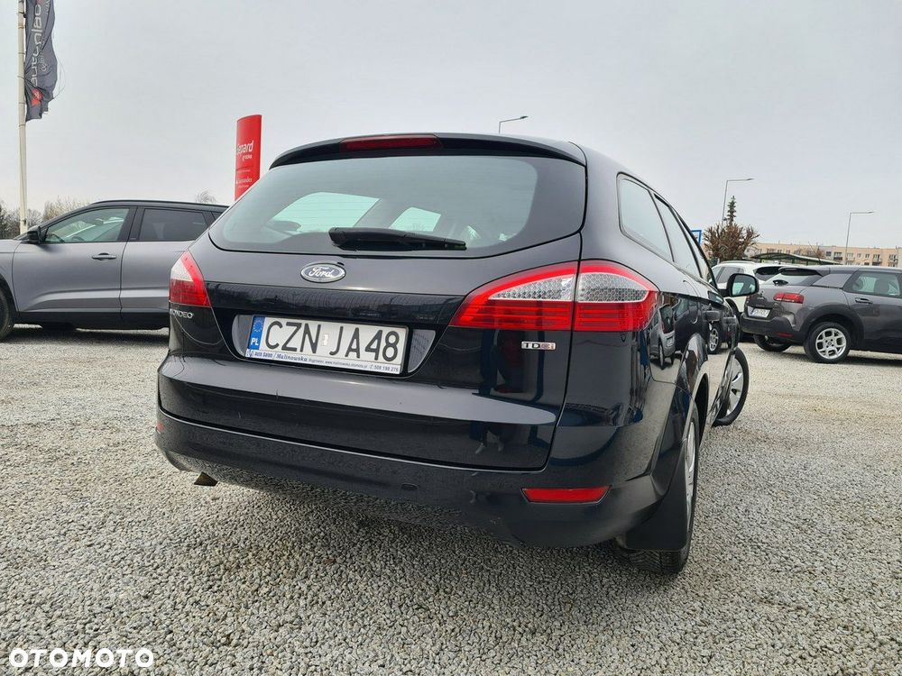 Ford Mondeo 1.8 TDCi Ambiente - 2