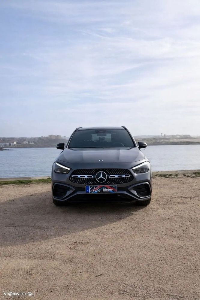 Mercedes-Benz GLA 180 d AMG Line - 2