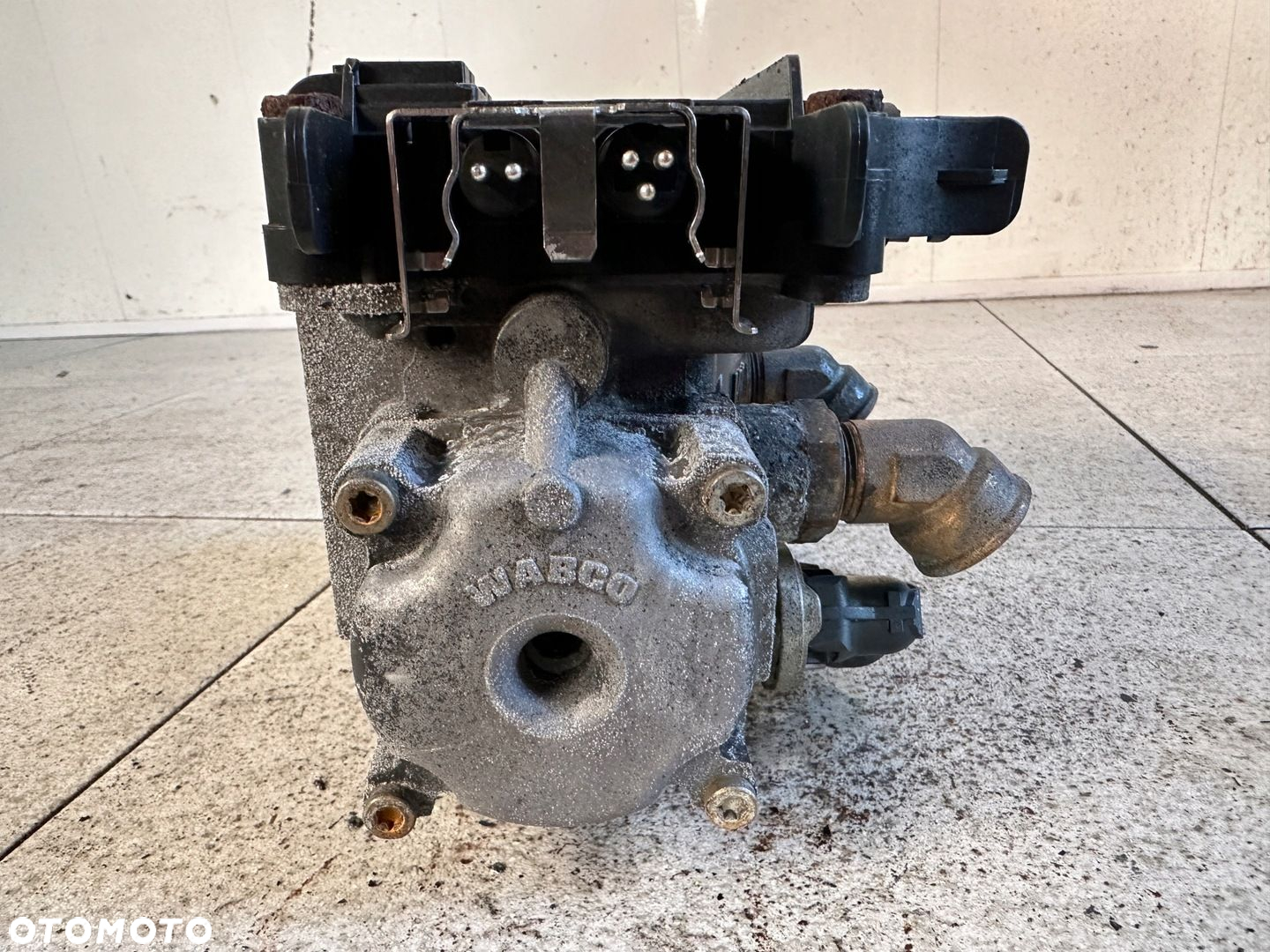 Zawór Hamulcowy Modulator EBS Iveco Stralis Hi-Way 4801040050 - 6