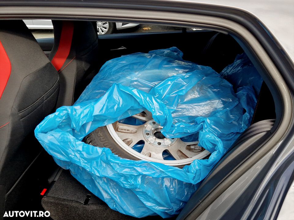 Volkswagen Golf 2.0 TSI OPF DSG GTI - 12