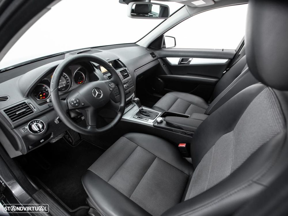 Mercedes-Benz C 220 - 7