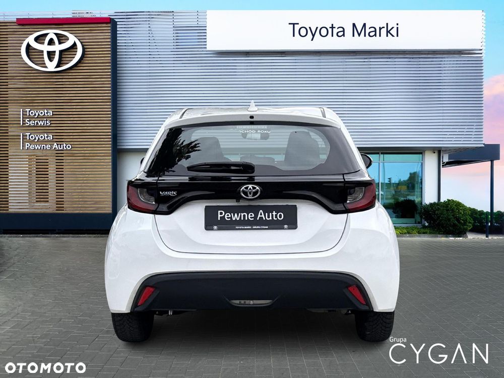 Toyota Yaris - 4