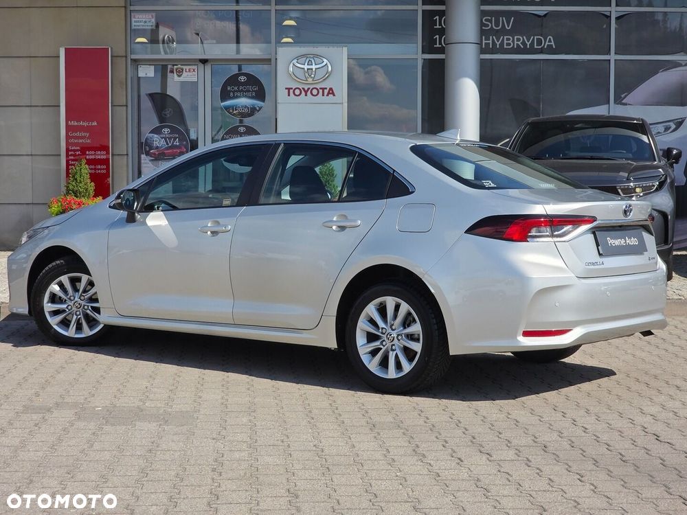 Toyota Corolla 1.8 Hybrid Comfort - 4