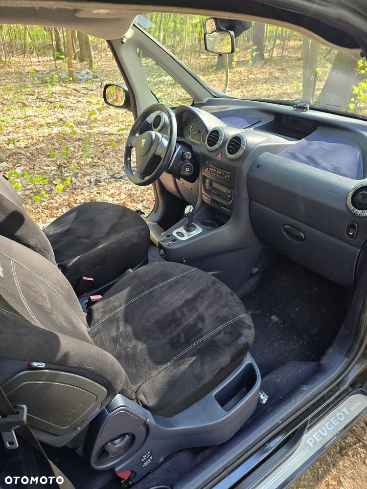Peugeot 1007 - 12