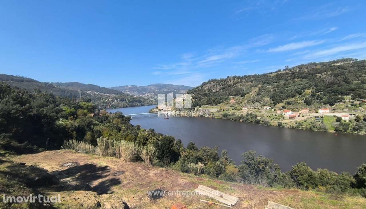 Venda de Terreno p/ construção, em frente ao, Oliveira do Douro, Cin - Grande imagem: 2/45