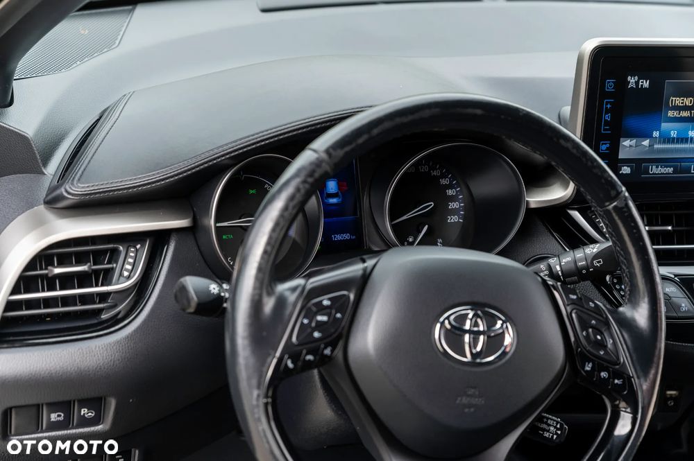 Toyota C-HR Style Selection - 33