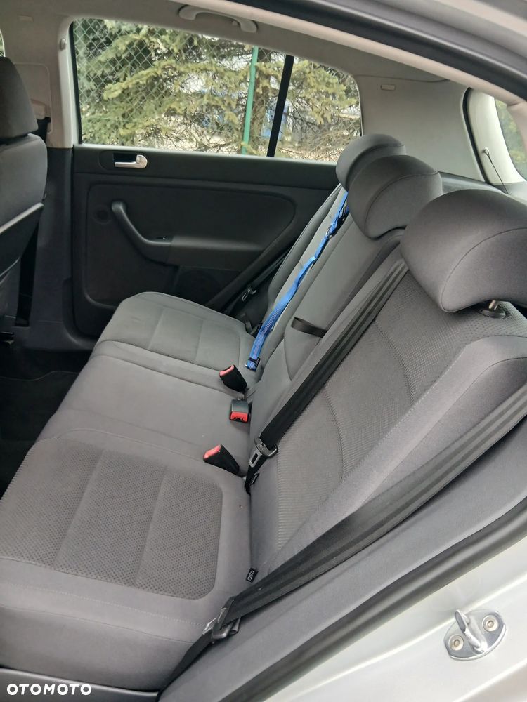 Volkswagen Golf Plus 2.0 TDI DPF Comfortline - 20