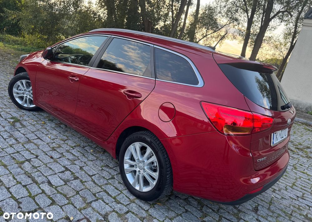 Kia Ceed - 7