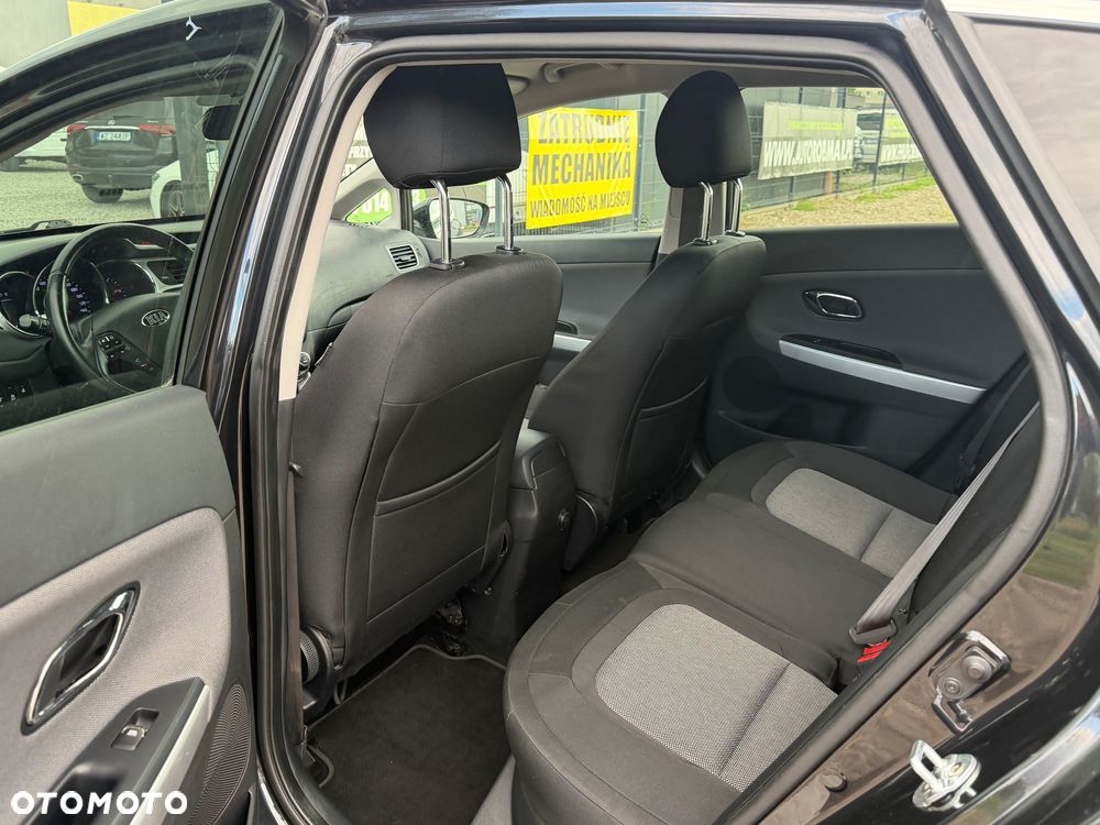 Kia Ceed 1.6 GDI Smart Plus - 10