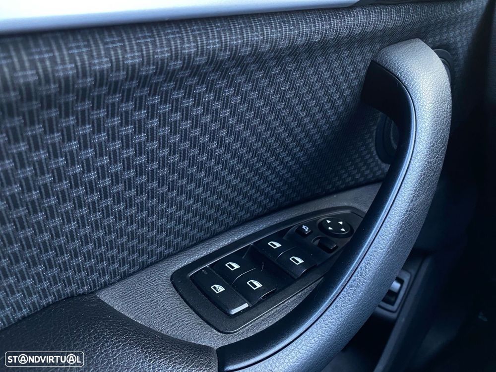 BMW X1 25 e xDrive - 16