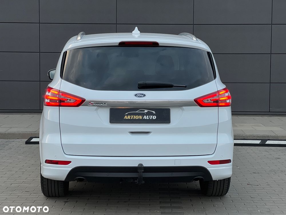 Ford S-Max 2.0 TDCi Titanium PowerShift - 7