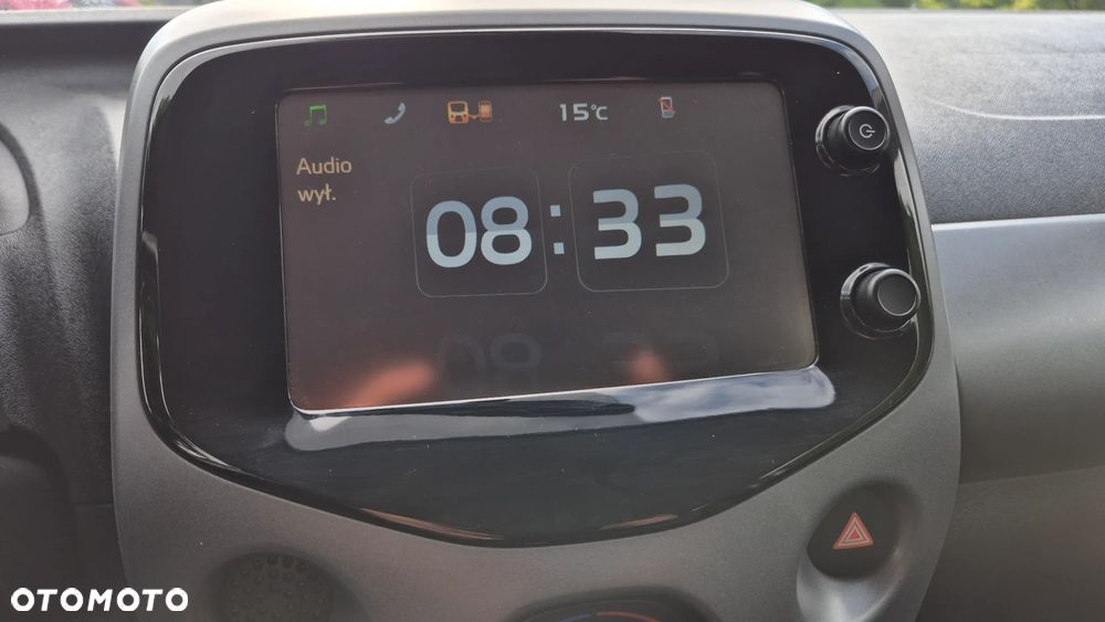 Toyota Aygo x-clusiv - 29