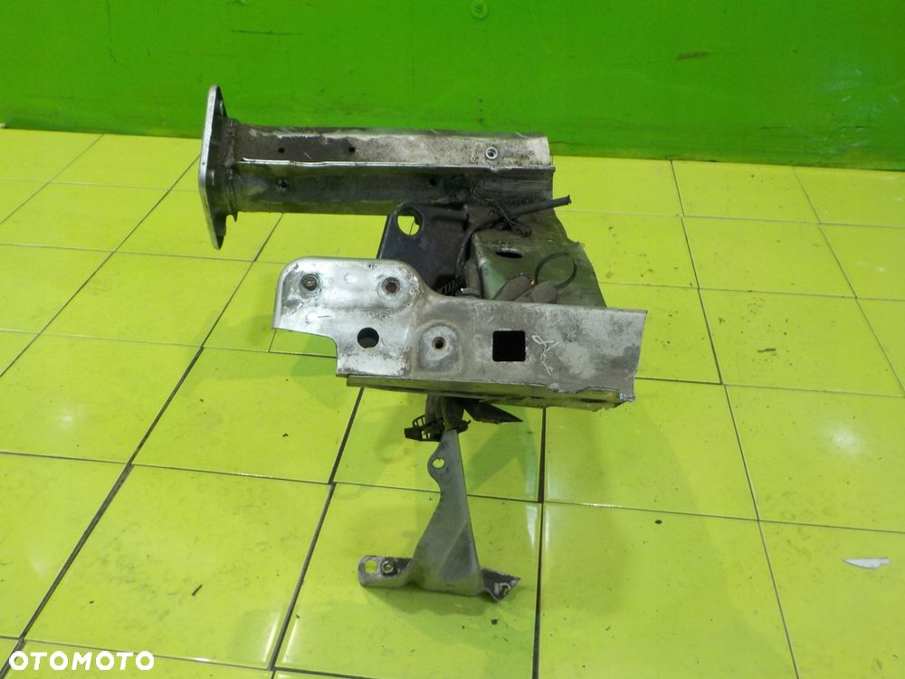 AUDI A4 B7 2.0 TFSI 07r 4D podluznica prawa przod - 15