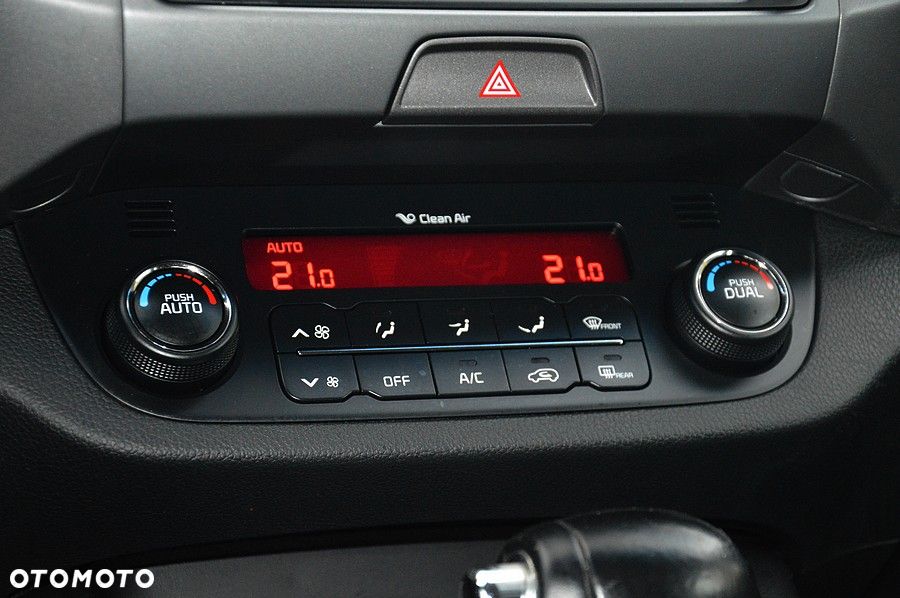 Kia Sportage 2.0 GDI AWD Vision - 36