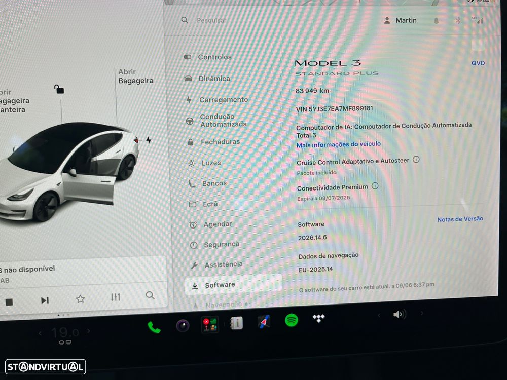 Tesla Model 3 - 18