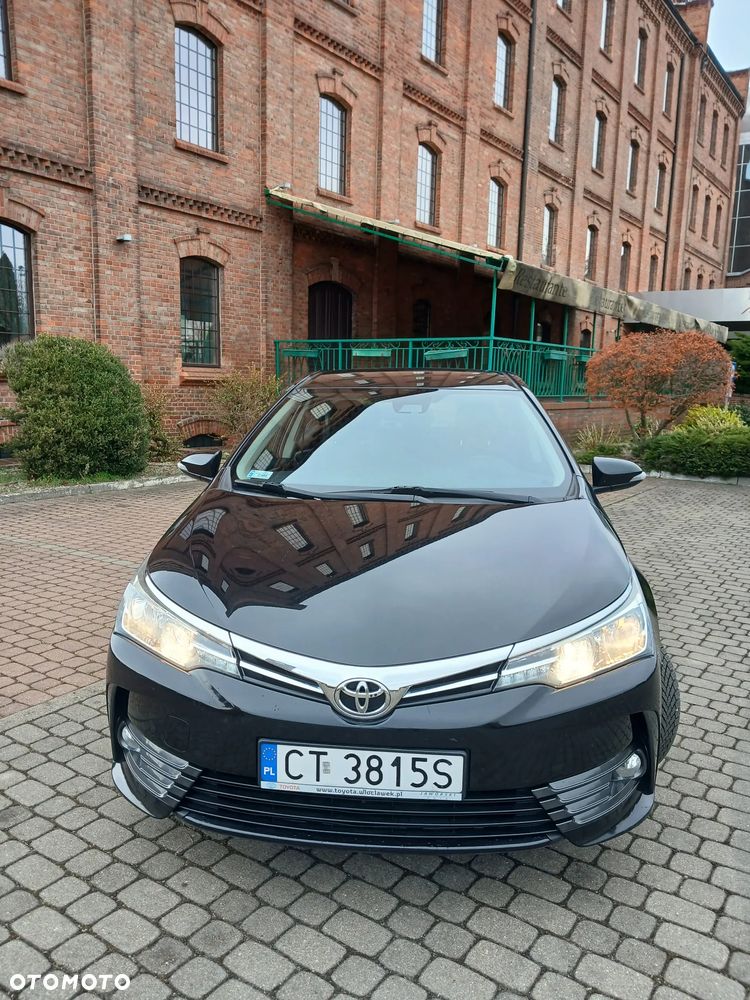 Toyota Corolla 1.6 Comfort - 6