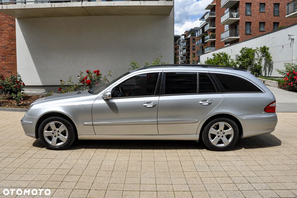 Mercedes-Benz Klasa E 350 4-Matic T Avantgarde - 2