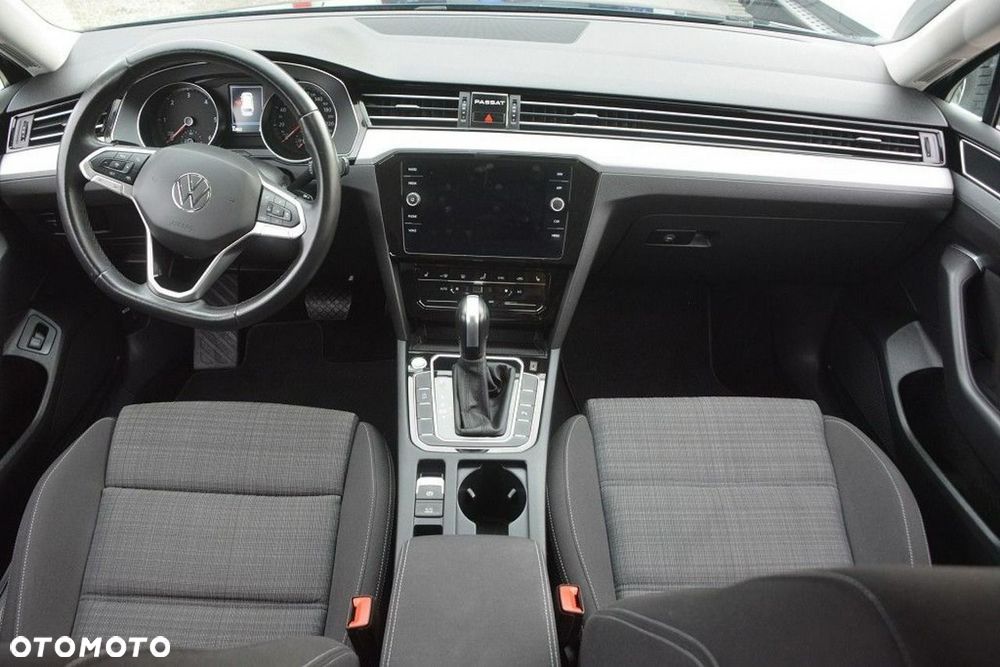 Volkswagen Passat 2021