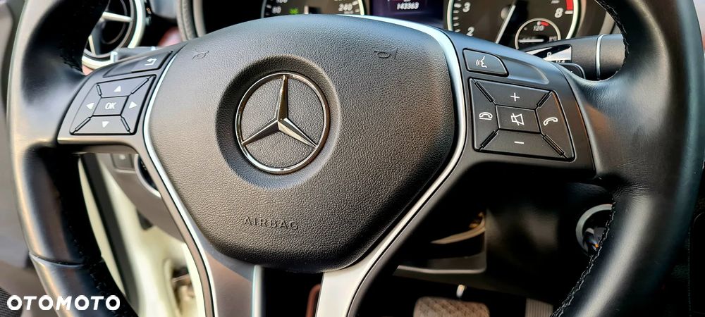 Mercedes-Benz Klasa B 200 7G-DCT AMG Line - 16