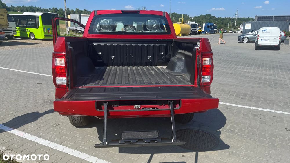 FOTON TUNLAND V - 18