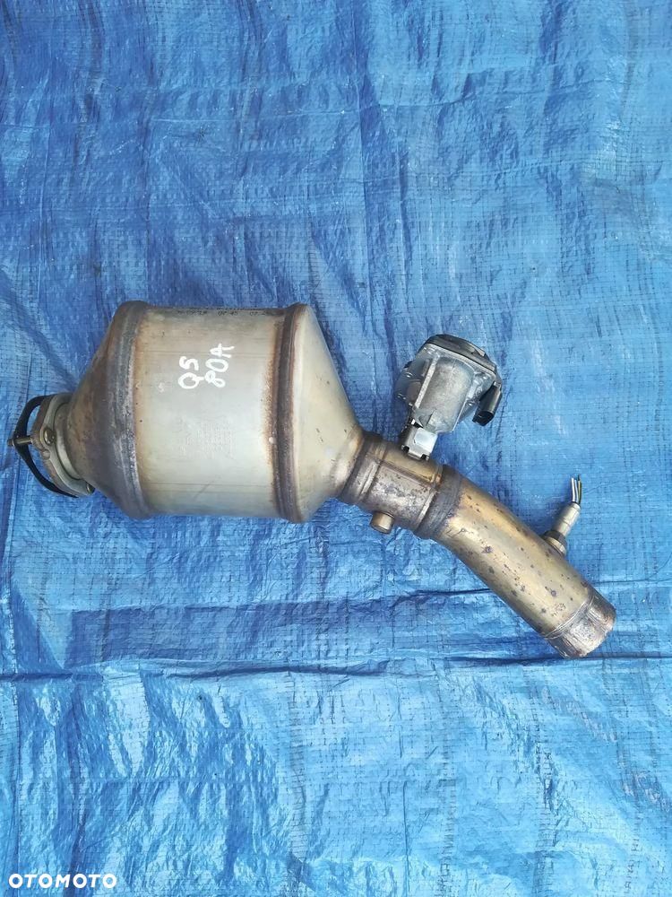 Audi Q5 80A 2.0 TDI 80A131703T Katalizator 80A254400Q 8W0230AA / ORYGINAŁ - 1