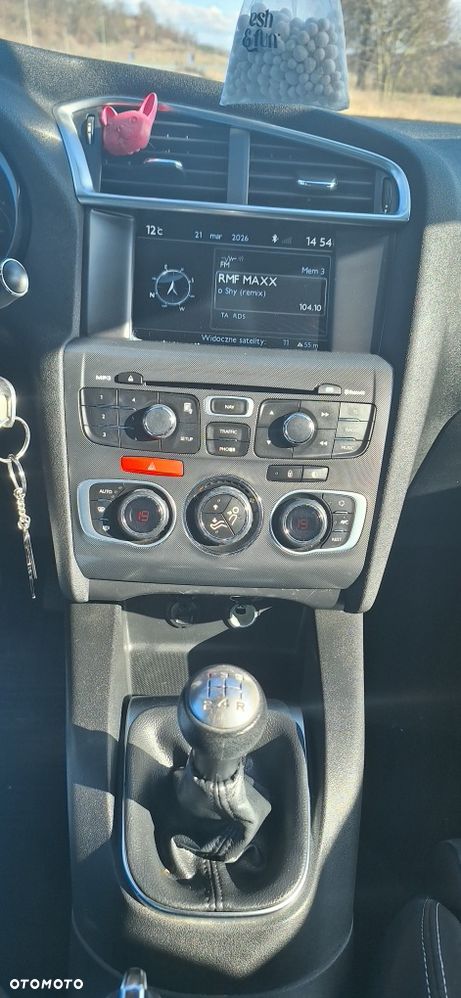 Citroën C4 - 6