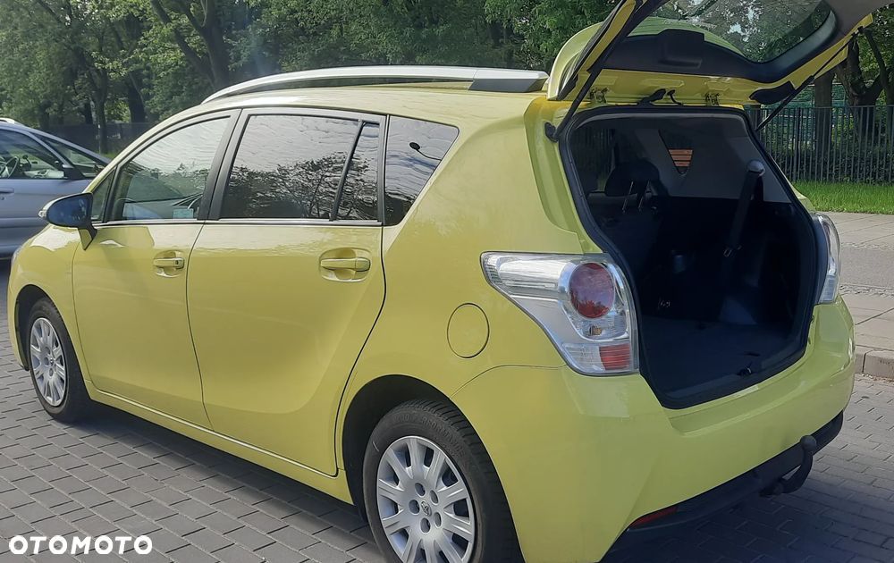Toyota Verso 1.6 D-4D Premium 7os EU6 - 5