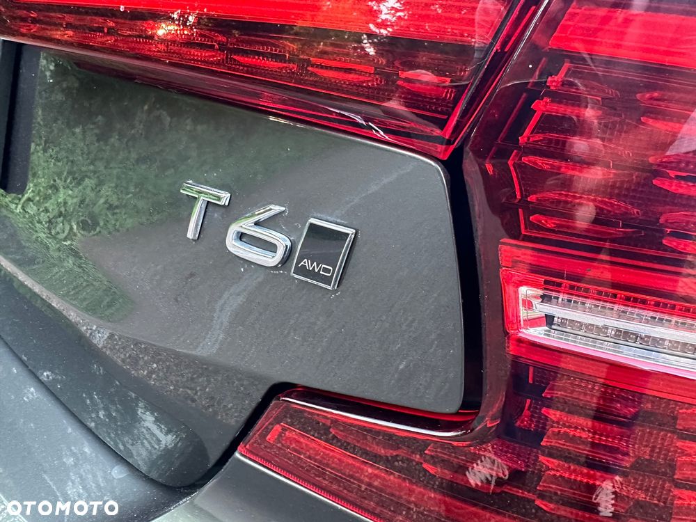 Volvo S60 T6 AWD Momentum Pro - 19