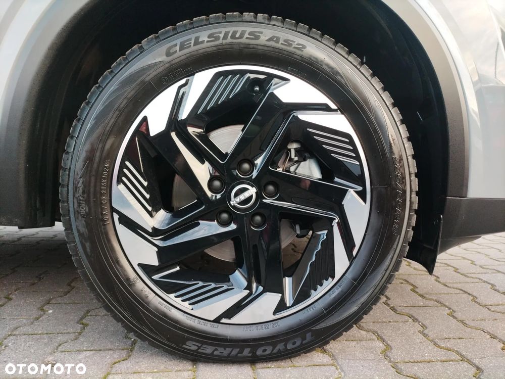 Nissan Qashqai 1.3 DIG-T MHEV N-Connecta Xtronic - 26