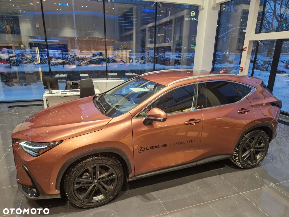 Lexus NX 350h Prestige AWD - 29