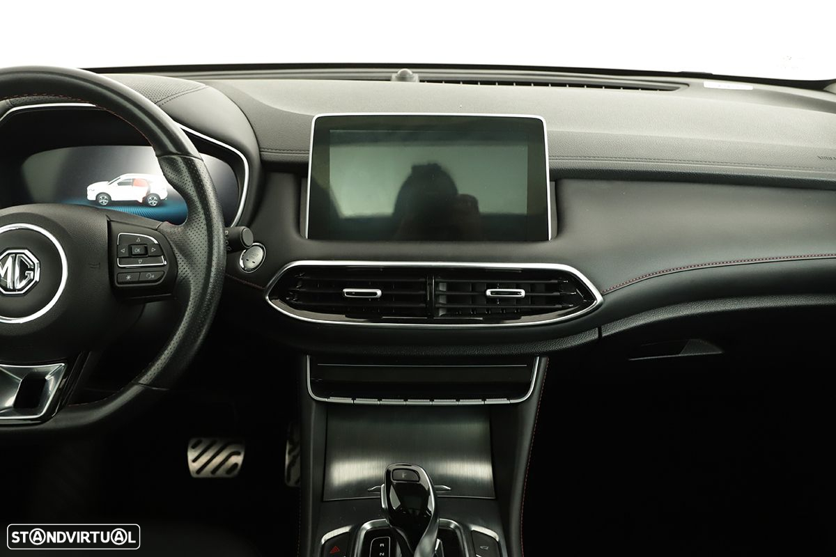 MG EHS 1.5 T-GDI Plug-in Hybrid Luxury - 10