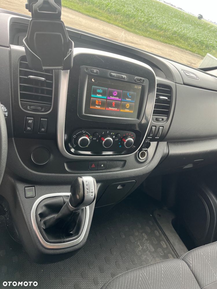 Renault Trafic 2.0 dCi EDC - 13