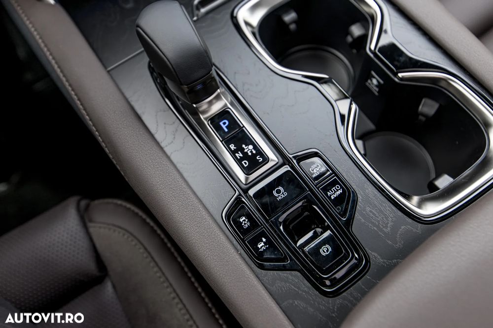 Lexus Seria RX 450h+ E-Four PHEV Luxury Mark Levinson - 31