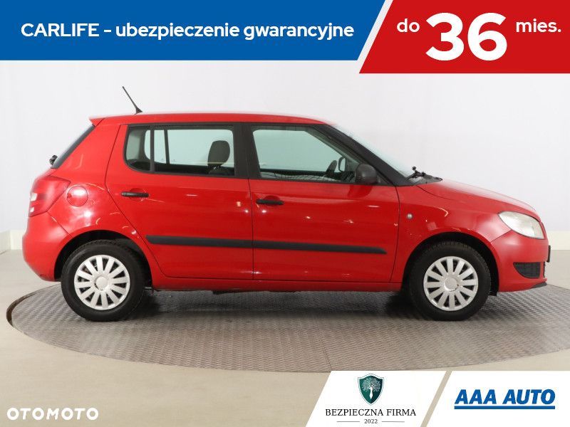 Skoda Fabia - 8