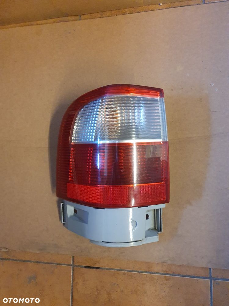 LAMPA LEWY TYŁ FORD GALAXY MK2 II