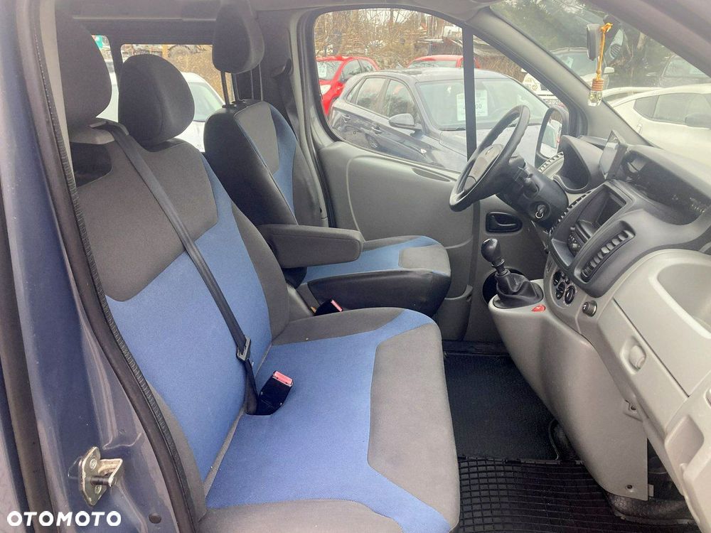Renault Trafic - 11