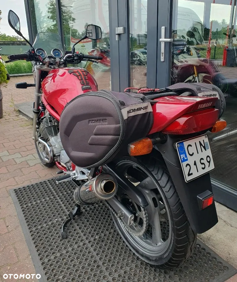 Yamaha XJ - 6