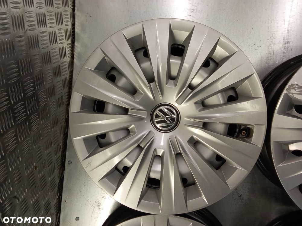 Felgi Vw Caddy Passat Golf 6Jx15 et47 5x112 - 3