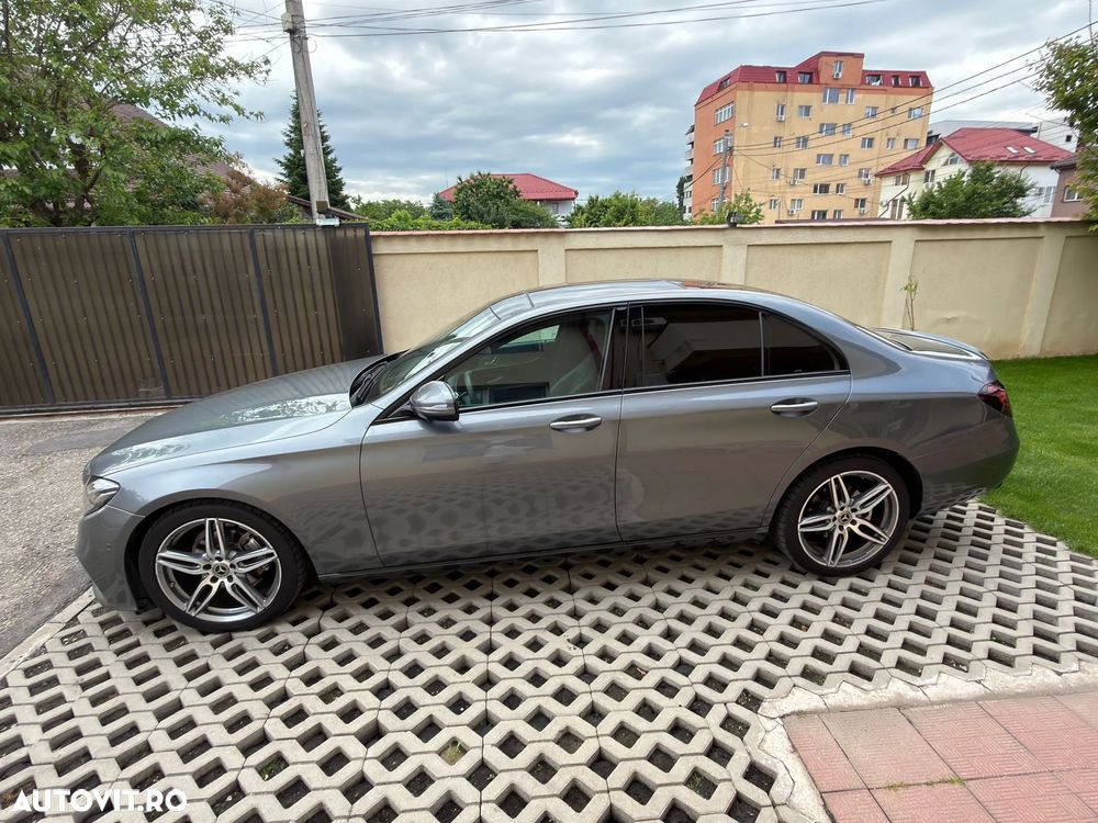 Mercedes-Benz E 220 d 9G-TRONIC - 6