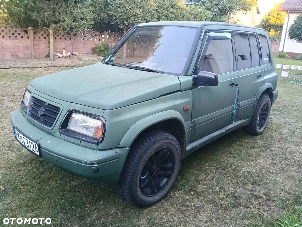 Suzuki Vitara - 1