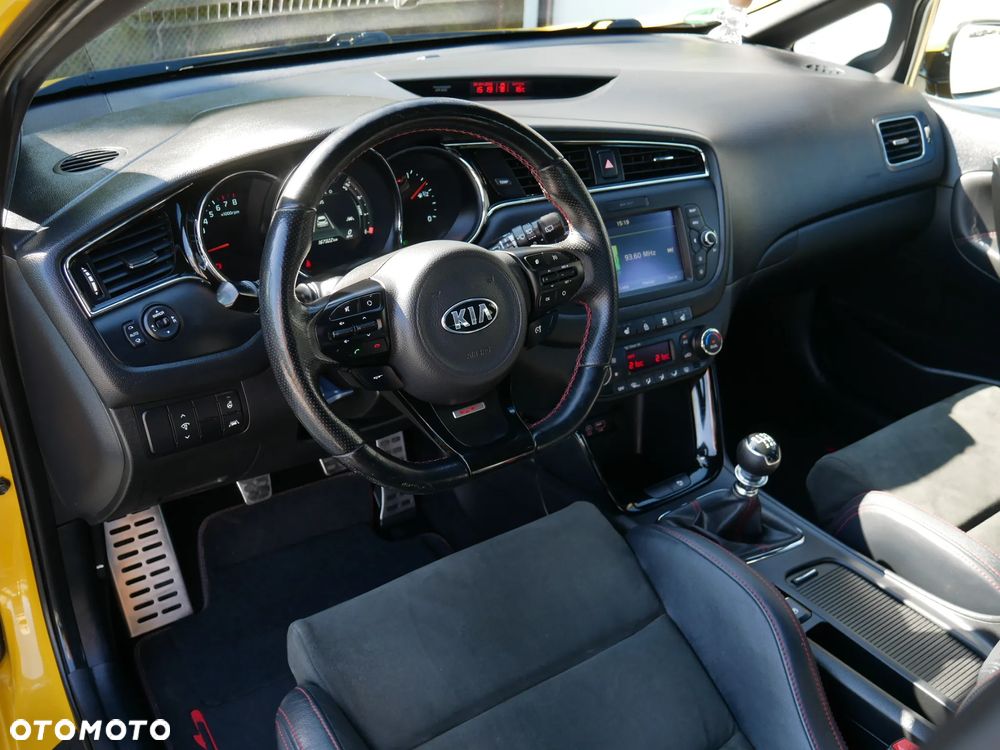 Kia Ceed 1.6 T-GDI GT-Challenge - 22