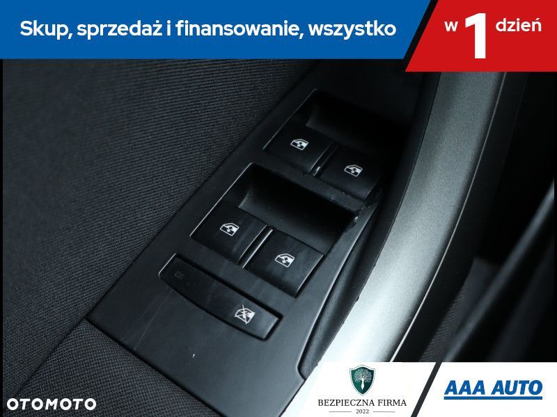 Opel Astra - 17
