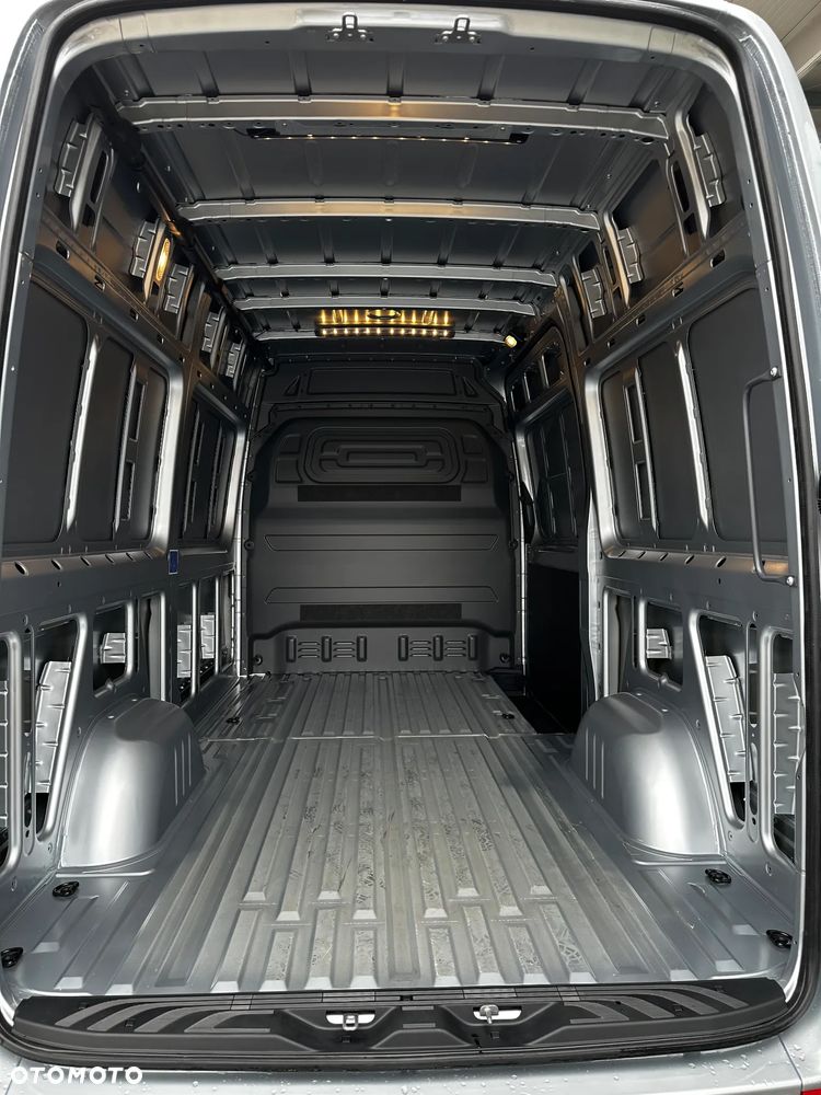 Mercedes-Benz Sprinter 319 CDI Furgon SELECT - 24