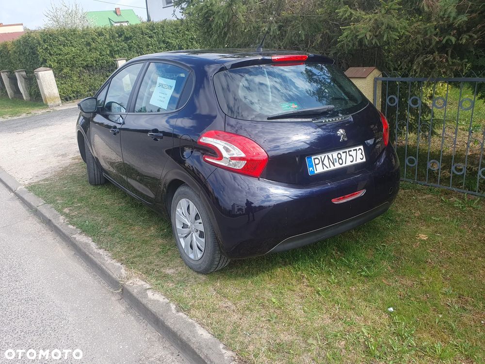 Peugeot 208 1.2 PureTech Style - 4