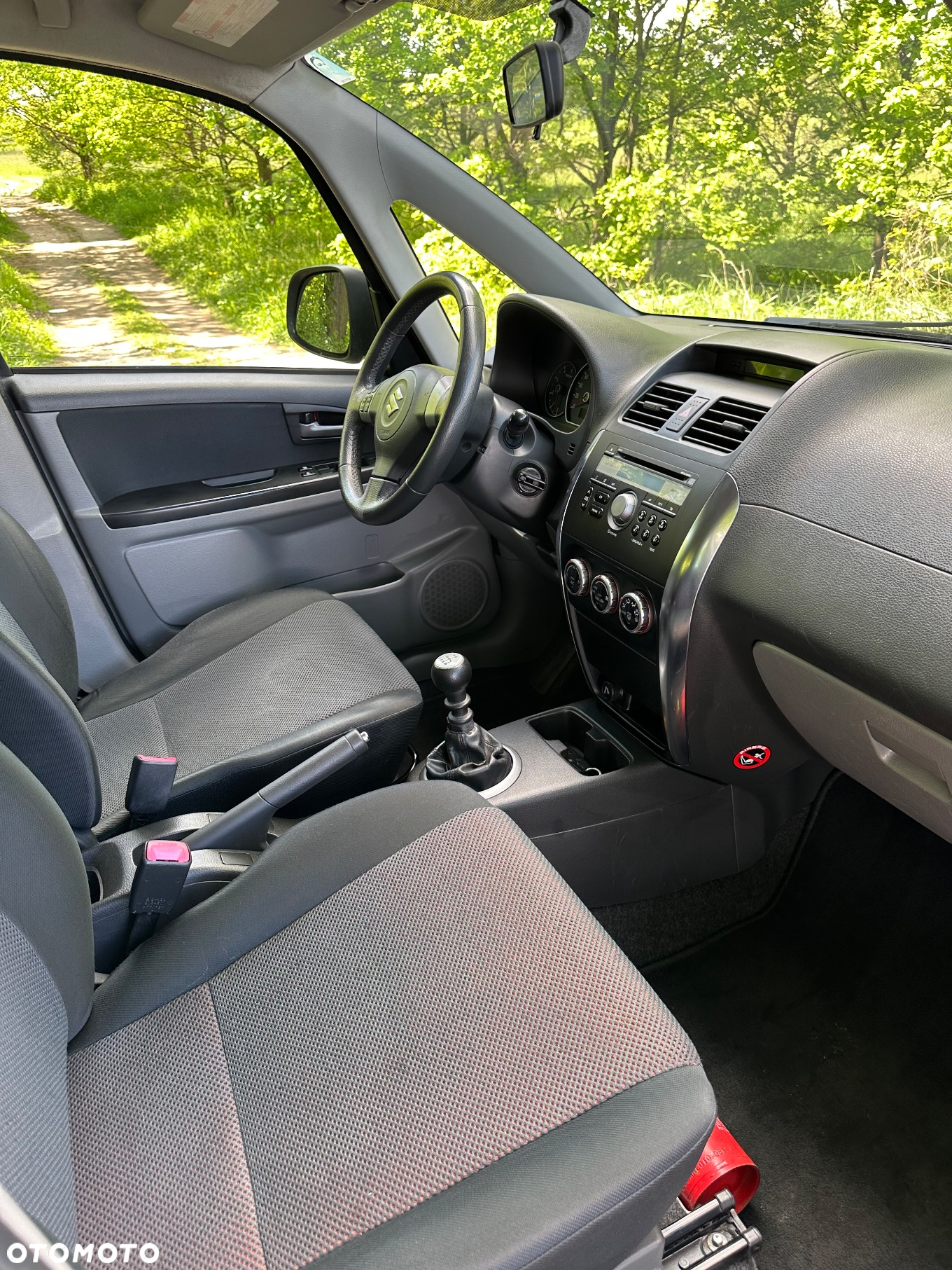 Suzuki SX4 1.9 DDiS DPF 4x4 Comfort - 10