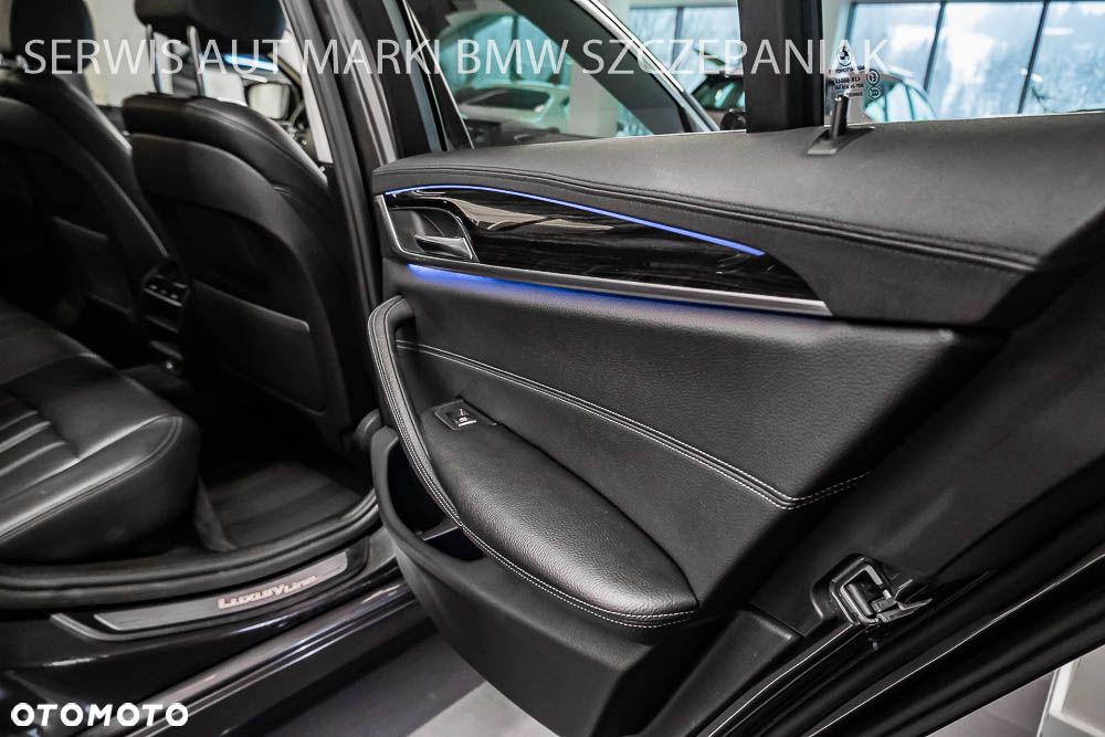 BMW Seria 5 520d xDrive Luxury Line - 25