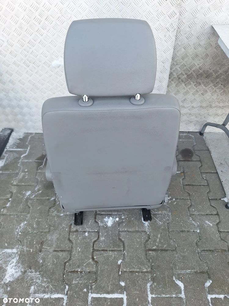 FOTEL LEWY PRZÓD KIEROWCY PODŁOKIETNIKI VW TRANSPORTER T5 LIFT CARAVELLE - 4