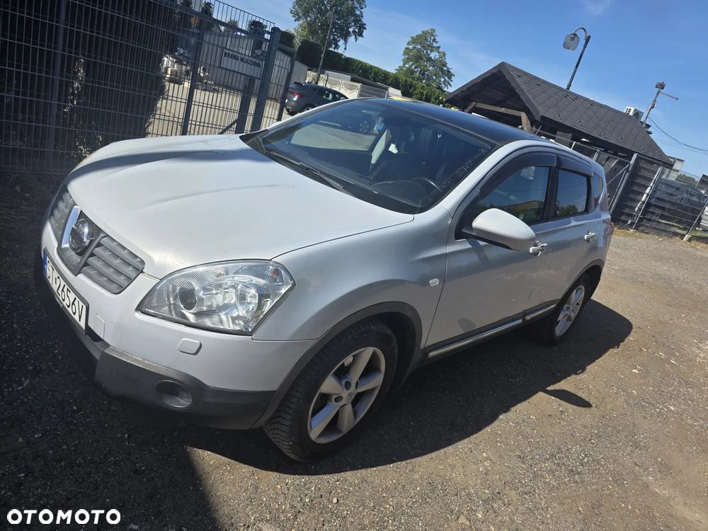 Nissan Qashqai 2.0 dCi 4 x 4 DPF tekna