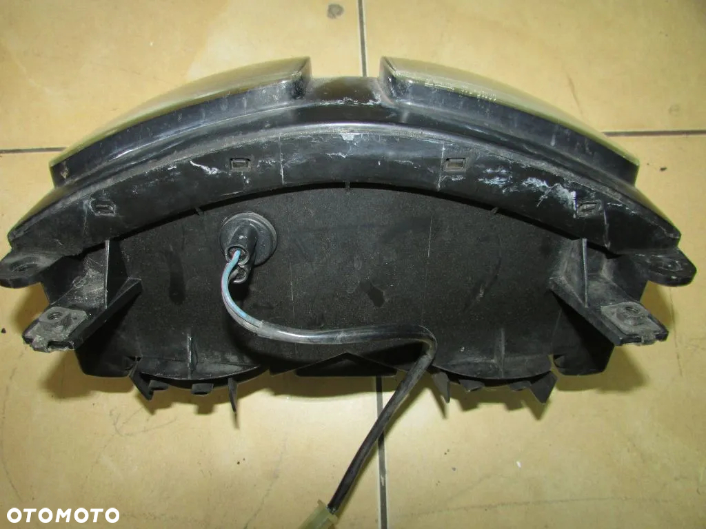 YAMAHA FZS 600 FAZER 98-02 lampa przód reflektor EU - 4