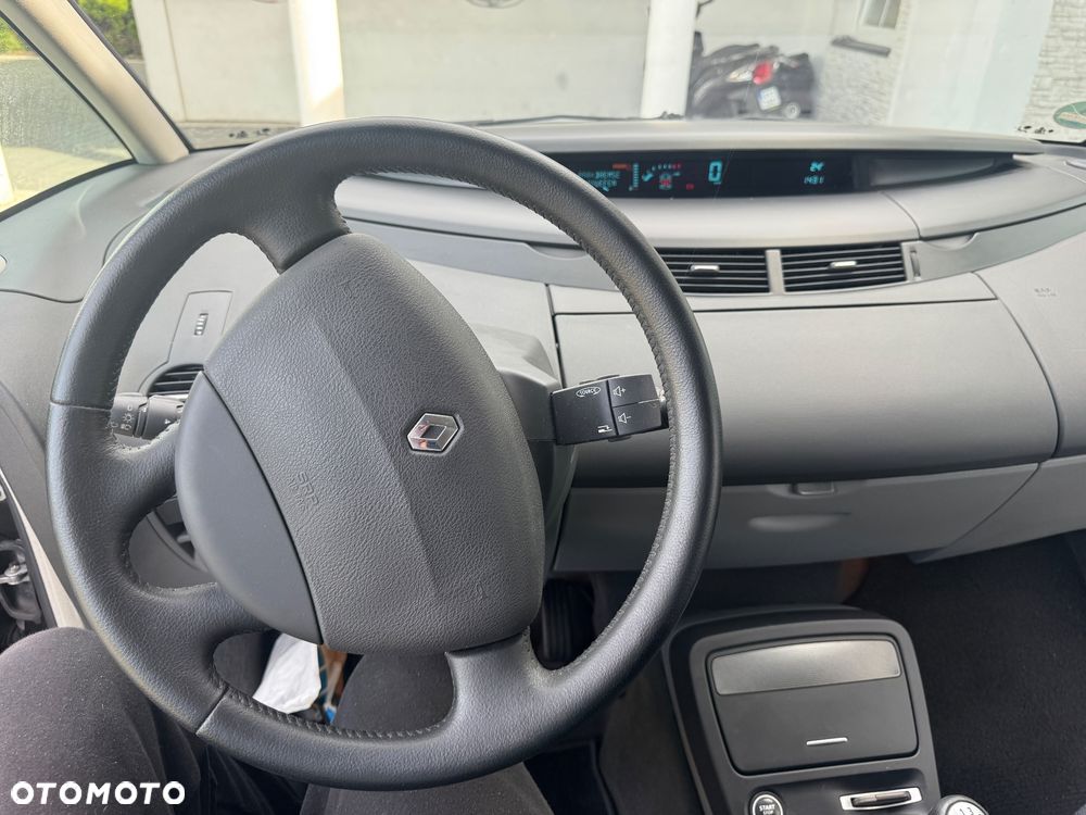 Renault Espace 2.0 Expression - 8